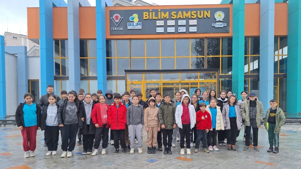 ÖĞRENCİLERİMİZ BİLİM SAMSUN'DA FARKLI ALANLARDA ATÖLYE EĞİTİMLERİNE KATILDI